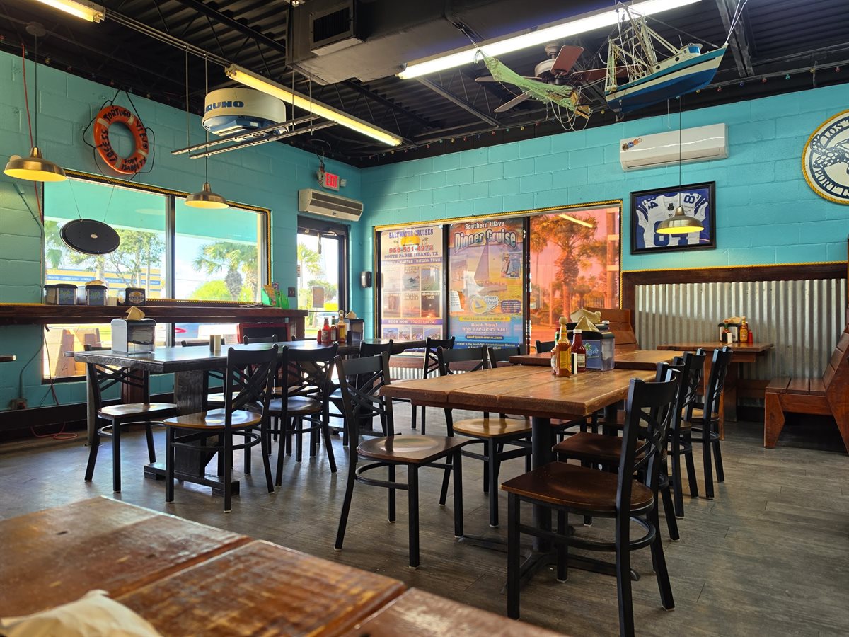 Los Tortugo's Seafood Market